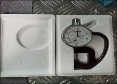 測(cè)厚規(guī)